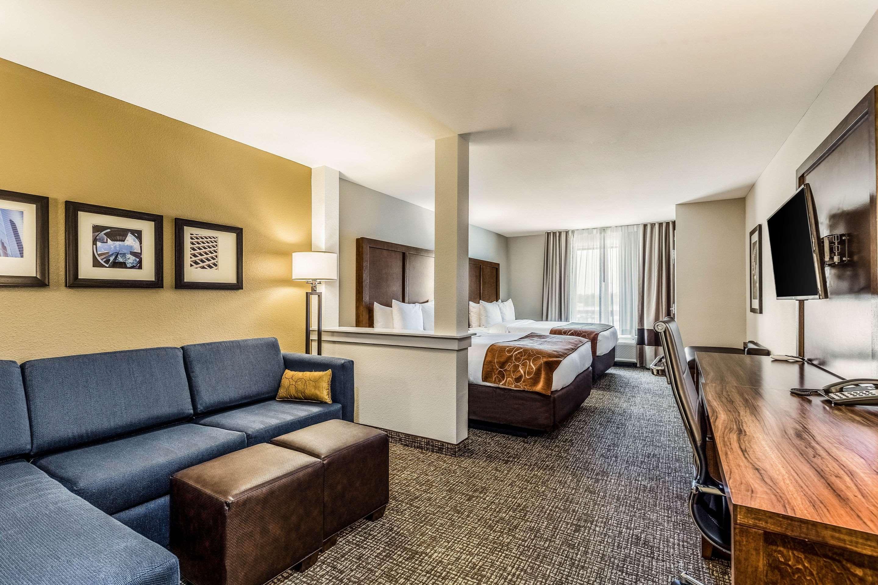 Comfort Suites Чаннелвью Экстерьер фото
