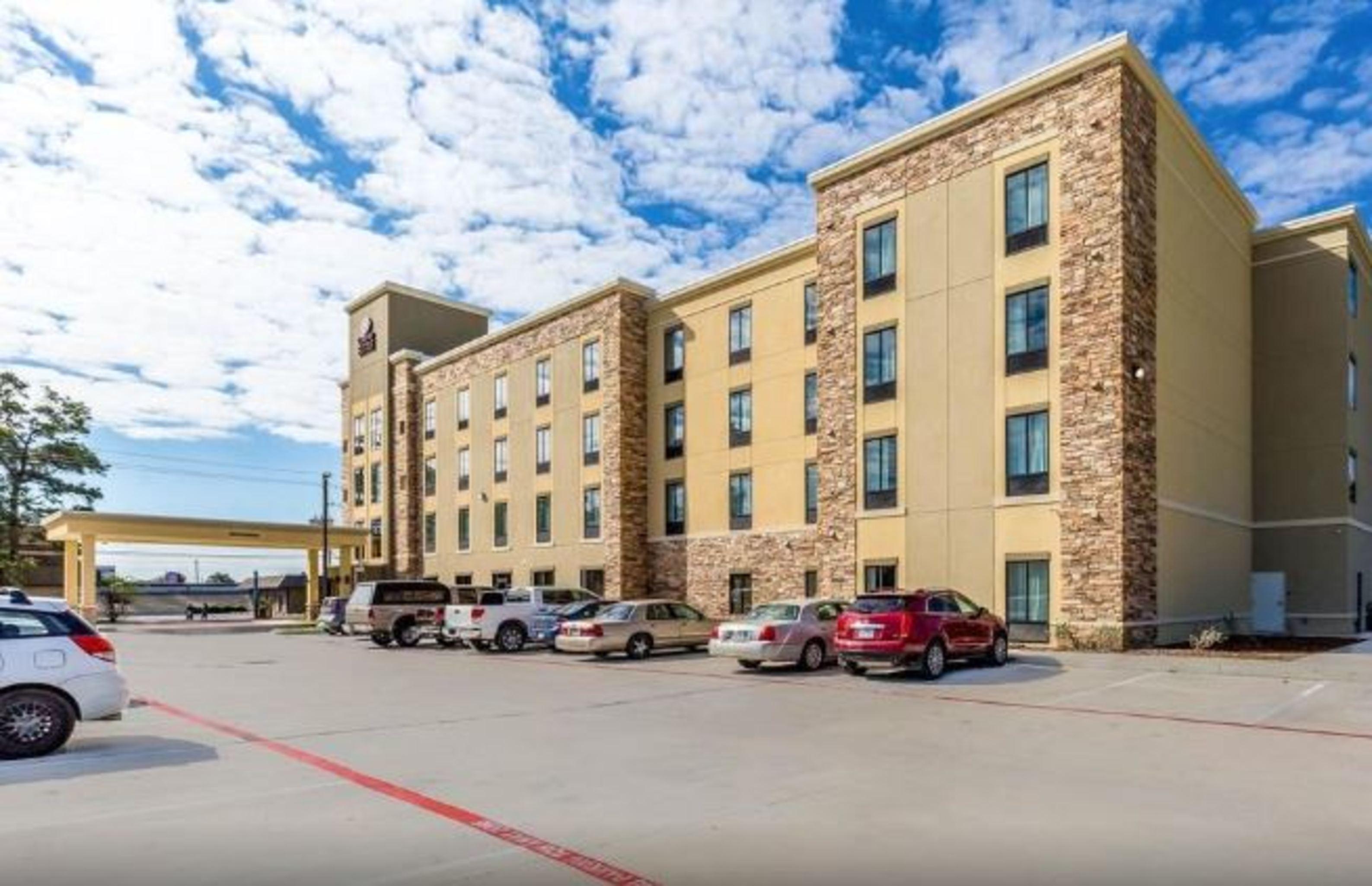 Comfort Suites Чаннелвью Экстерьер фото